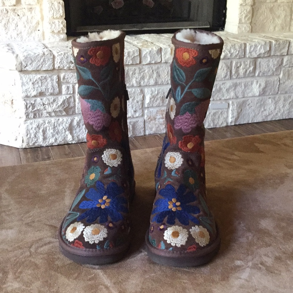 UGG Wahine Floral Embroidered Suede Boots